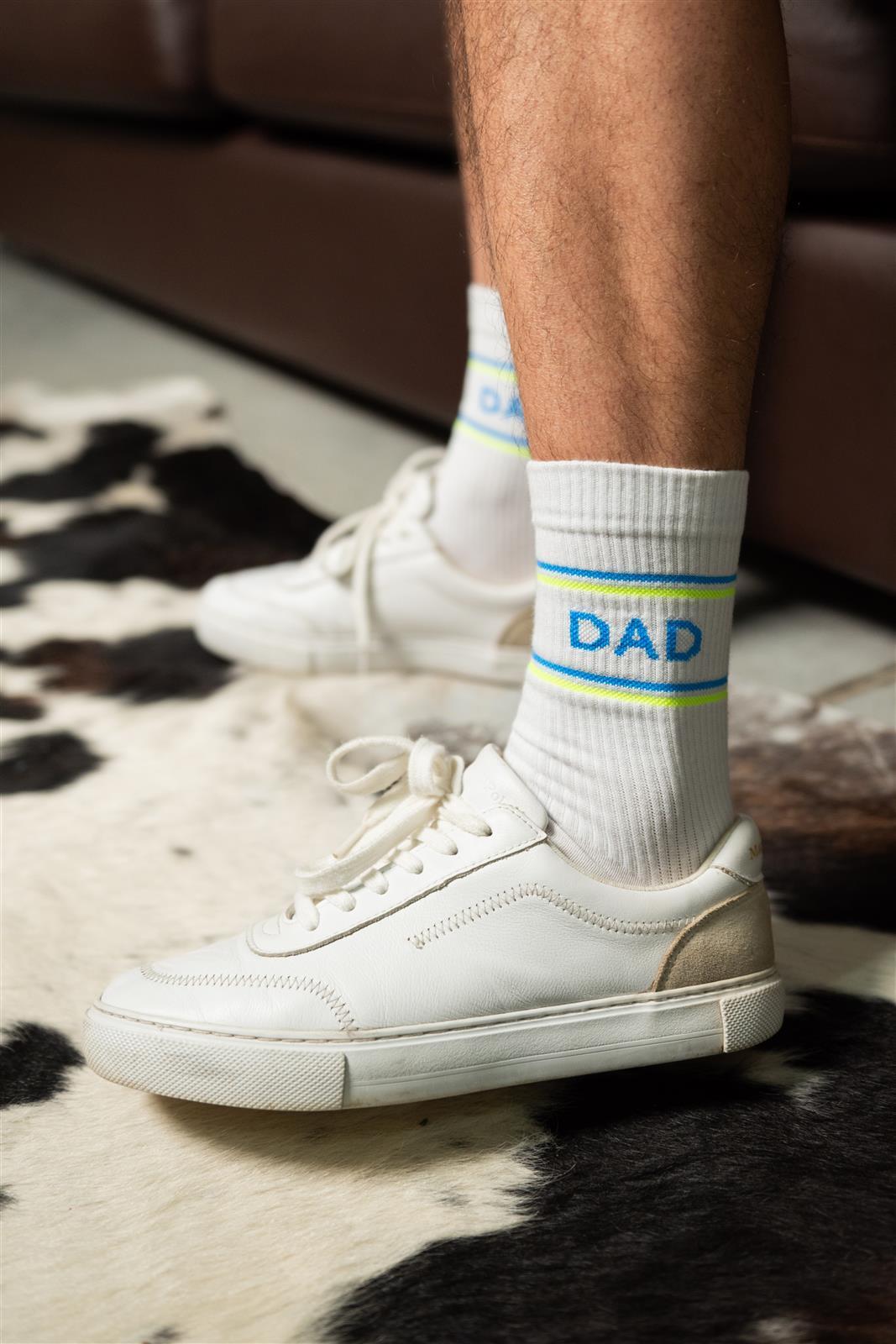 2DadNeon
