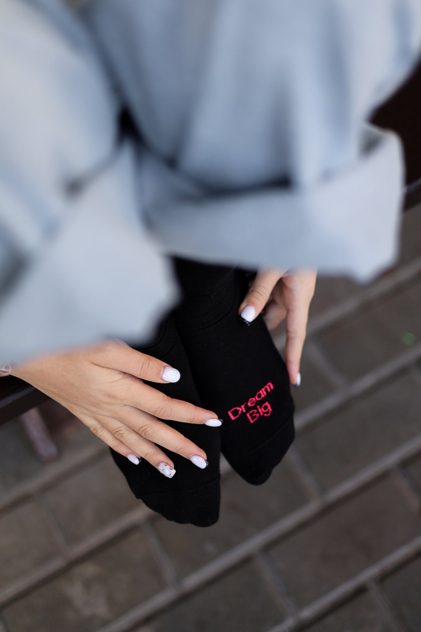 Black neon pink smiley 3D